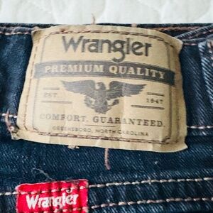Wrangler Men's Jeans Dark Denim Straight Cut Not Worn 29/30
